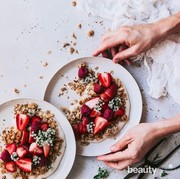 7 Makanan Terbukti Mampu Membuat Kulit Lebih Cerah dan Sehat!