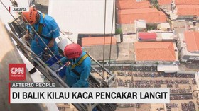 VIDEO: Di Balik Kilau Kaca Pencakar Langit