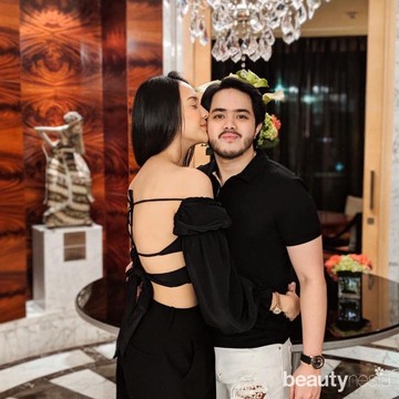img-title Dikabarkan Putus, Berikut Gaya Pacaran Anya Geraldine dengan Pacarnya