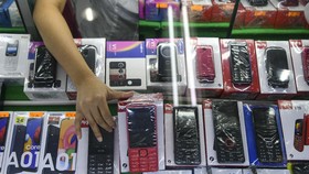Vendor Ponsel Terancam Berhenti Jualan Akibat CEIR Penuh