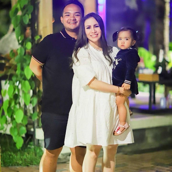 <p>Semoga kehamilan Momo Geisha sehat selalu hingga proses persalinannya ya, Bunda. Aamiin... (Foto: Instagram @therealmomogeisha)</p>