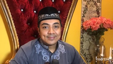 img-title Istri Lahirkan Bayi Kembar, Ustaz Riza Muhammad Ingin Punya 7 Anak