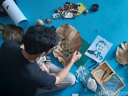 Inspiratif! Pemuda Banyumas Bikin Sketsa Wajah Tokoh Nasional dari Sampah