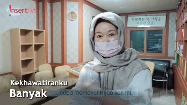 Ayana Moon Ajak Ibunda ke Masjid, Ingin Jadi Mualaf?