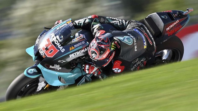 Fabio Quartararo berhak atas pole position MotoGP Prancis sedangkan Valentino Rossi bakal start dari posisi ke-10.