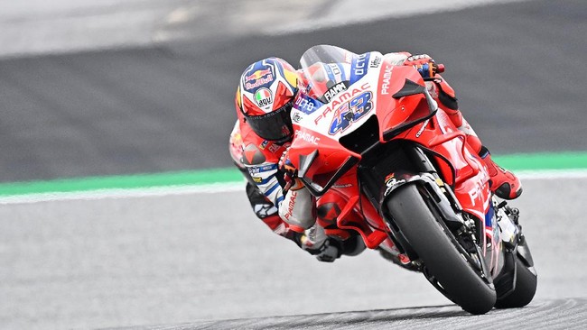 Pembalap Pramac Racing Jack Miller berhasil menjadi pembalap tercepat  di FP2 MotoGP Prancis, sementara Valentino Rossi berada di posisi kelima.