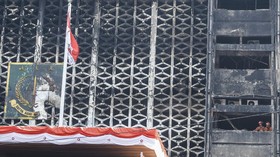 Detik-detik Kebakaran Kejagung: Kuli Buang Rokok ke Polybag
