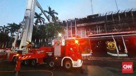 10 Jam, Kebakaran Gedung Utama Kejagung Mulai Padam