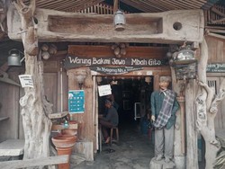 Bekas Kandang Sapi Jadi Tempat Kulineran di Jogja: Bakmi Mbah Gito