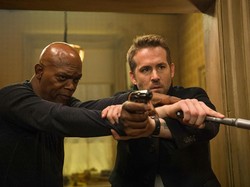 Sinopsis The Hitmans Bodyguard, Aksi Kocak Ryan Reynolds dan Samuel L Jackson