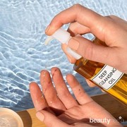 5 Produk Cleansing Oil Terbaik untuk Kulit Kering