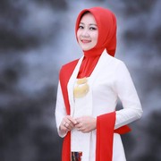 Nggak Selalu Formal, Simak Deretan Gaya Modis Para Istri Pejabat Indonesia