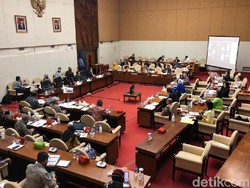 Korban Asuransi Gagal Bayar Bareng-bareng Ngadu ke DPR