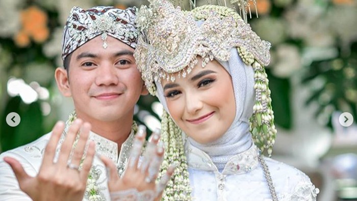 Nadya Mustika Rahayu, istri Rizki DA.