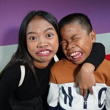 4 Potret Penuh Ekspresi Duo Viral Nisa Rizky dan Alwiansyah