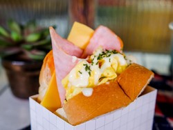 Selain Korean Garlic Cheese Bread, 5 Roti Korea Ini Juga Populer