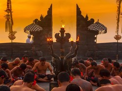 Mengenal Tari Kecak, Tarian Unik Asal Bali yang Dibawakan Massal