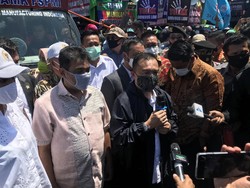 Pimpinan DPR ke Massa Buruh Penolak Omnibus Law: Awasi Kami!