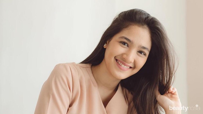 8 Potret Cantik dan Imutnya Cut Syifa