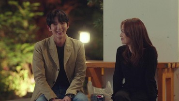 Lee Joon Gi Bahagia saat Kembali Berakting dengan Moon Chae Won di 'Flower of Evil'