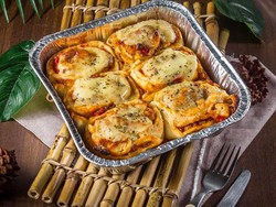 Pizza Roll Kekinian yang Gurih Mantap Bisa Dipesan di 5 Tempat Ini