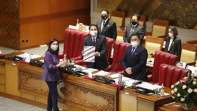 Rapat Paripurna DPR menyetujui pertanggungjawaban RUU P2APBN 2019 tingkat I dilanjutkan ke tingkat II.