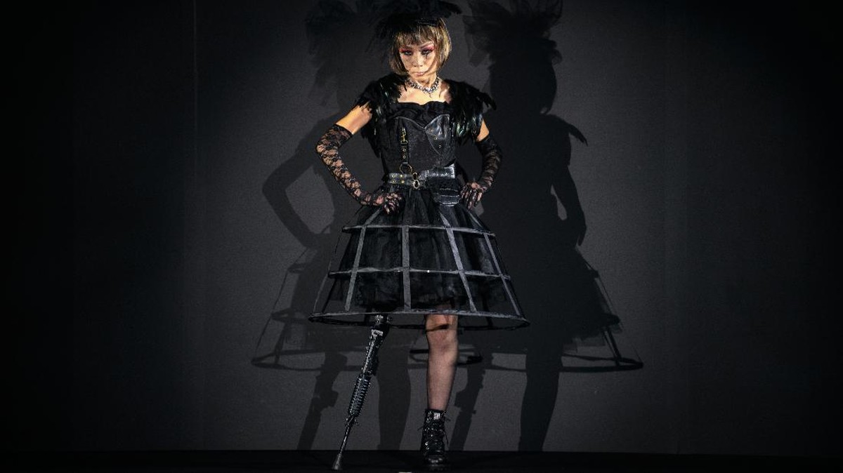 FOTO: Saat Penyandang Disabilitas Melenggang di Catwalk