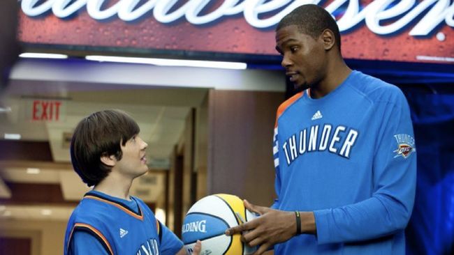 Berikut 5 film yang tak cuma menampilkan permainan basket, tapi juga menyuguhkan cerita menarik bahkan mengharukan.