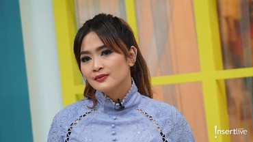 img-title Perubahan Besar yang Dirasakan Vega Darwanti Usai Divaksin COVID-19