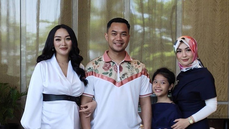 Zaskia Gotik