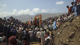 FOTO: Pedalaman Afghanistan Diterjang Banjir Bandang