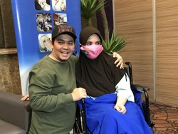 Istri Indra Bekti Idap Efusi Pleura, Paru-parunya Terendam