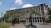 FOTO: Renovasi Masjid Istiqlal Rampung Masjid Istiqlal, Jakarta akan kembali dibuka untuk umum. Renovasi masjid yang dilakukan sejak pertengahan 2019 kini telah rampung.