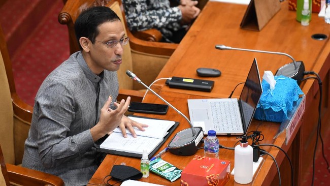 DPR merasa program merdeka belajar belum bisa diikuti oleh mahasiswa di berbagai daerah akibat terkendala akses.
