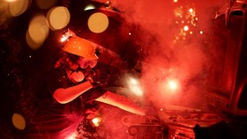 FOTO: Kenosha Membara usai Penembakan Warga Kulit Hitam