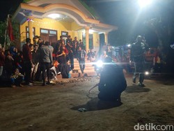 Warga Desa di Probolinggo Gelar Ritual Suro Usir COVID-19