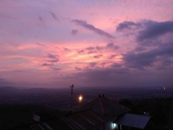 Senja Cantik dari Candi Ijo