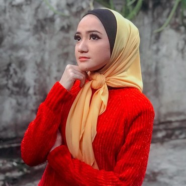 Marcella Simon, Dulu Gembar-gembor Mualaf Kini Dibaptis