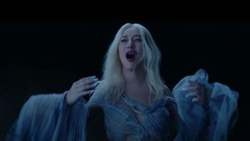 Christina Aguilera Rilis Versi Baru Reflection untuk Mulan