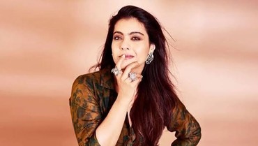img-title Genap Berusia 47 Tahun, Kajol Banjir Pujian karena Cantik & Awet Muda