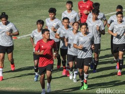Soal Kaus Kaki Belang Timnas U-19, Shin Tae-yong Contek Inggris