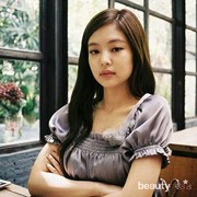 Selalu Tampil Seperti Fashionista, Inilah Fashion Item Favorit Dari Jennie Blackpink