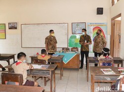 Kasus COVID-19 Tinggi, Rencana Sekolah Tatap Muka di Sragen Disampling