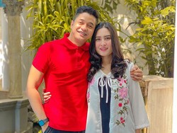 Angbeen Rishi Lahirkan Anak Pertama Tepat di Malam Tahun Baru 2021