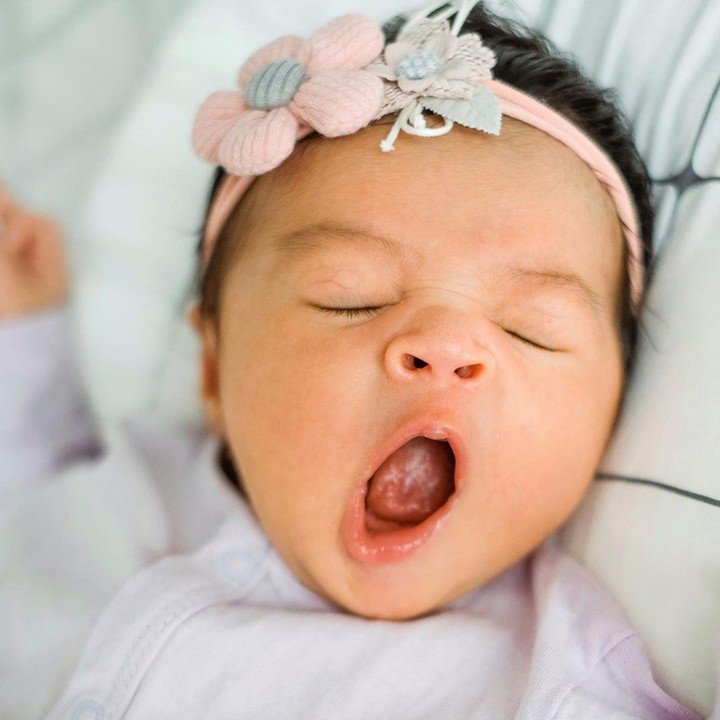 <p>Tak kalah seperti ibundanya, baby Cara juga memiliki paras yang terlihat cantik dan imut banget ya, Bunda. (Foto: instagram @casalfonso, @riantic)</p>