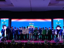 Diusung 3 Partai, Iye-Awab Deklarasi Maju Pilwalkot Cilegon