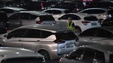 FOTO: Ramai Konser Musik 'Drive-in' Pertama di Jakarta Untuk pertama kalinya, konser musik berkonsep 'drive-in' digelar di Jakarta pada Sabtu (29/8).