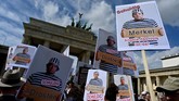 FOTO: Jerman Dilanda Demo Anti Corona Jerman dilanda aksi unjuk rasa menentang kebijakan lockdown yang dilakukan pemerintah demi menekan penyebaran virus corona.
