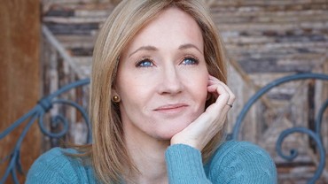 Dianggap Rendahkan Transgender, Buku Baru JK Rowling Tuai Kontroversi