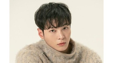 Joo Won Diincar Bintangi Drama Romantis Baru 'Naughty Photo Studio'